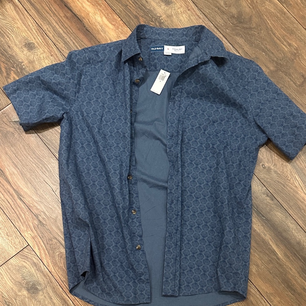 Old Navy Men's Patterned Navy Button Down Shirt
